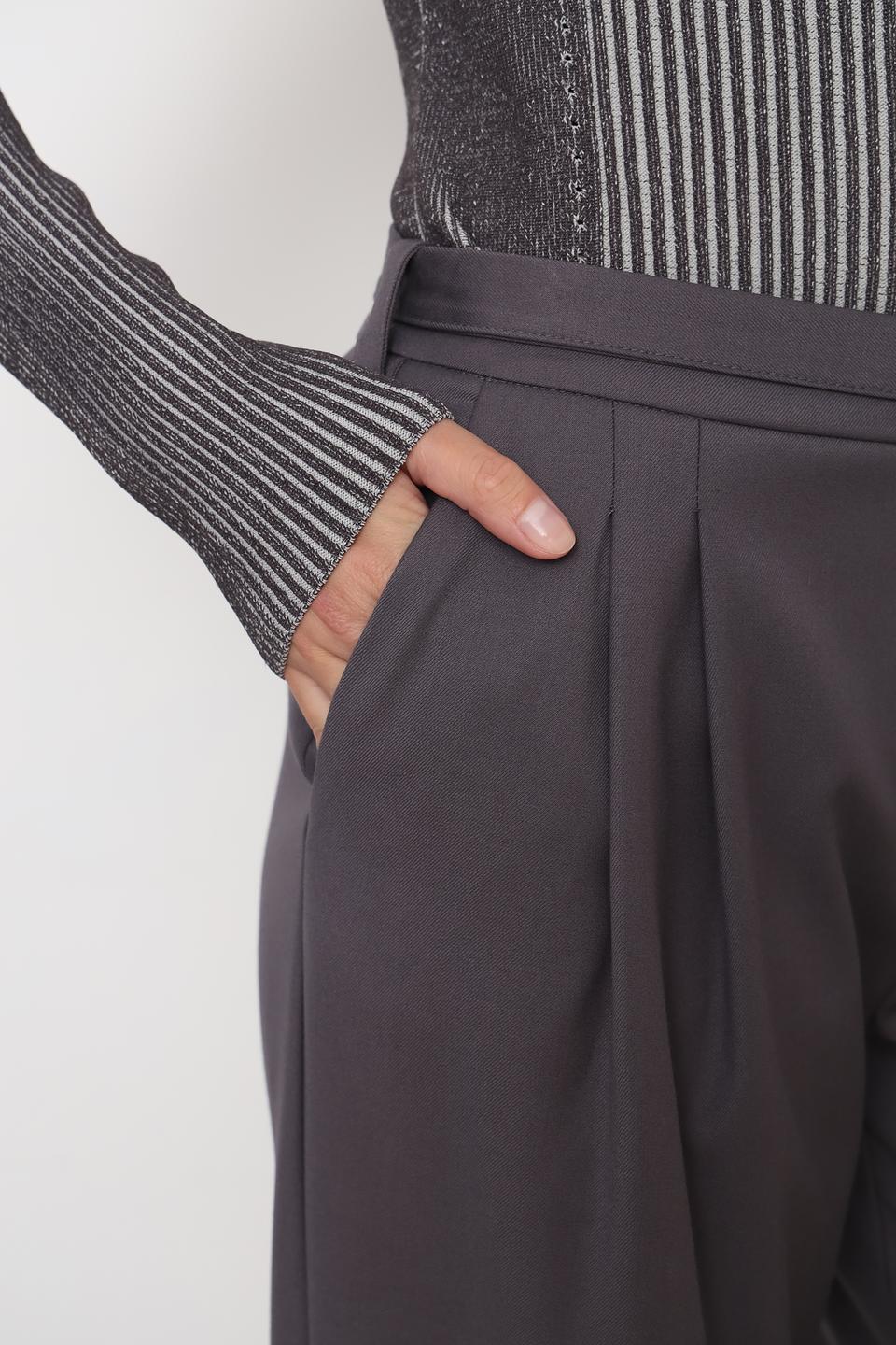 Брюки Patrizia Pepe серые широкие