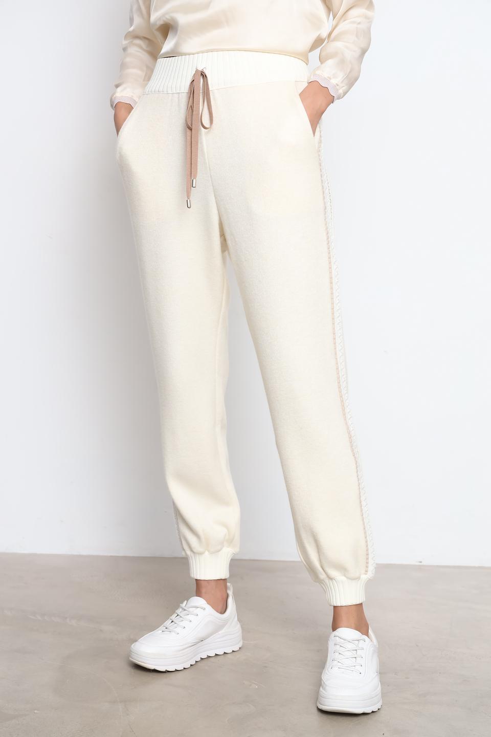 Брюки Tricot Chic с декоративной отделкой