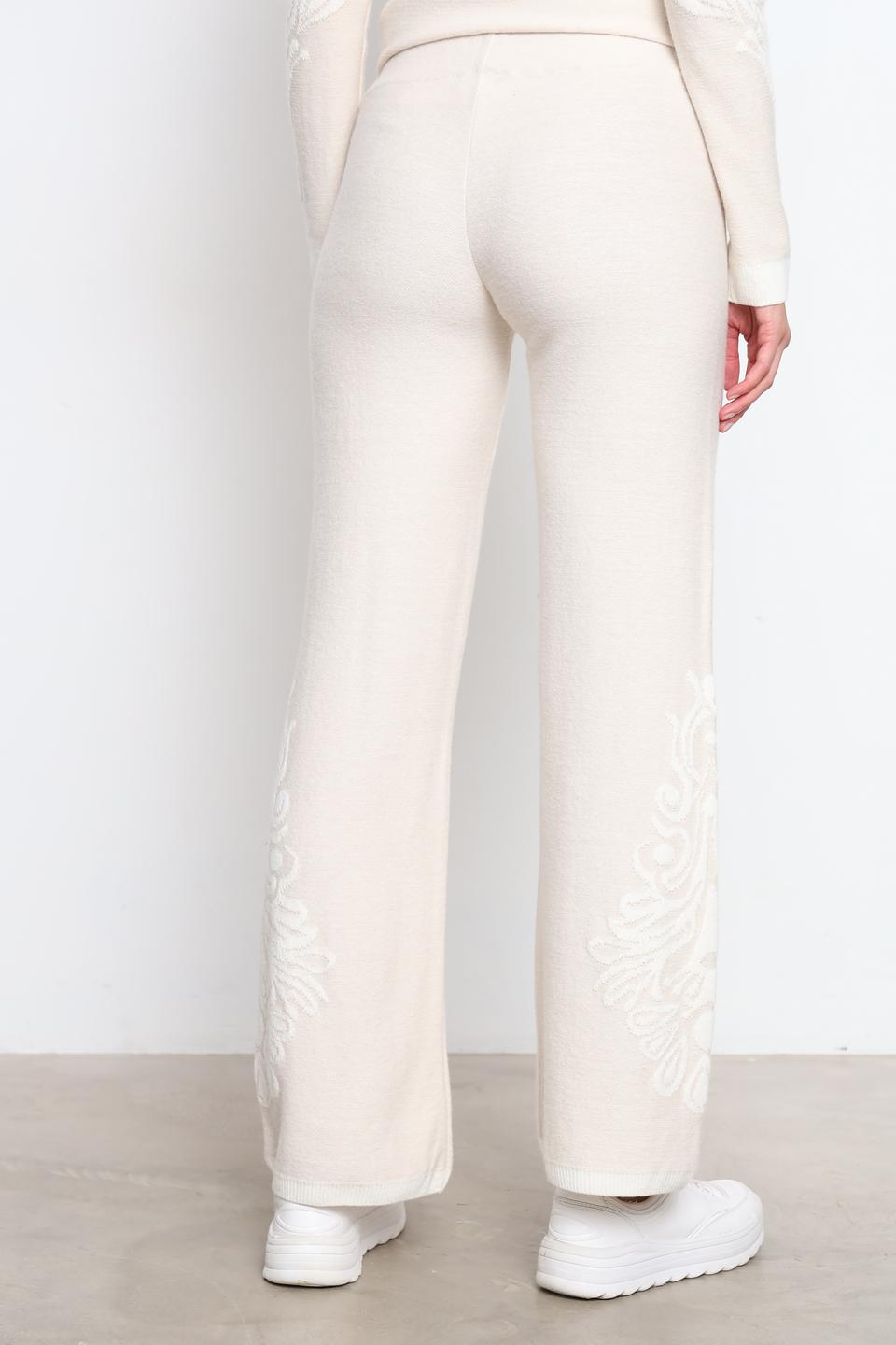 Брюки Tricot Chic вязаные бежевые