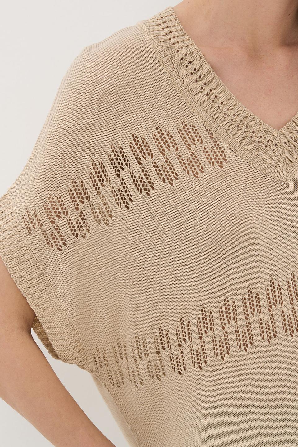 Джемпер VAY без рукавов бежевый