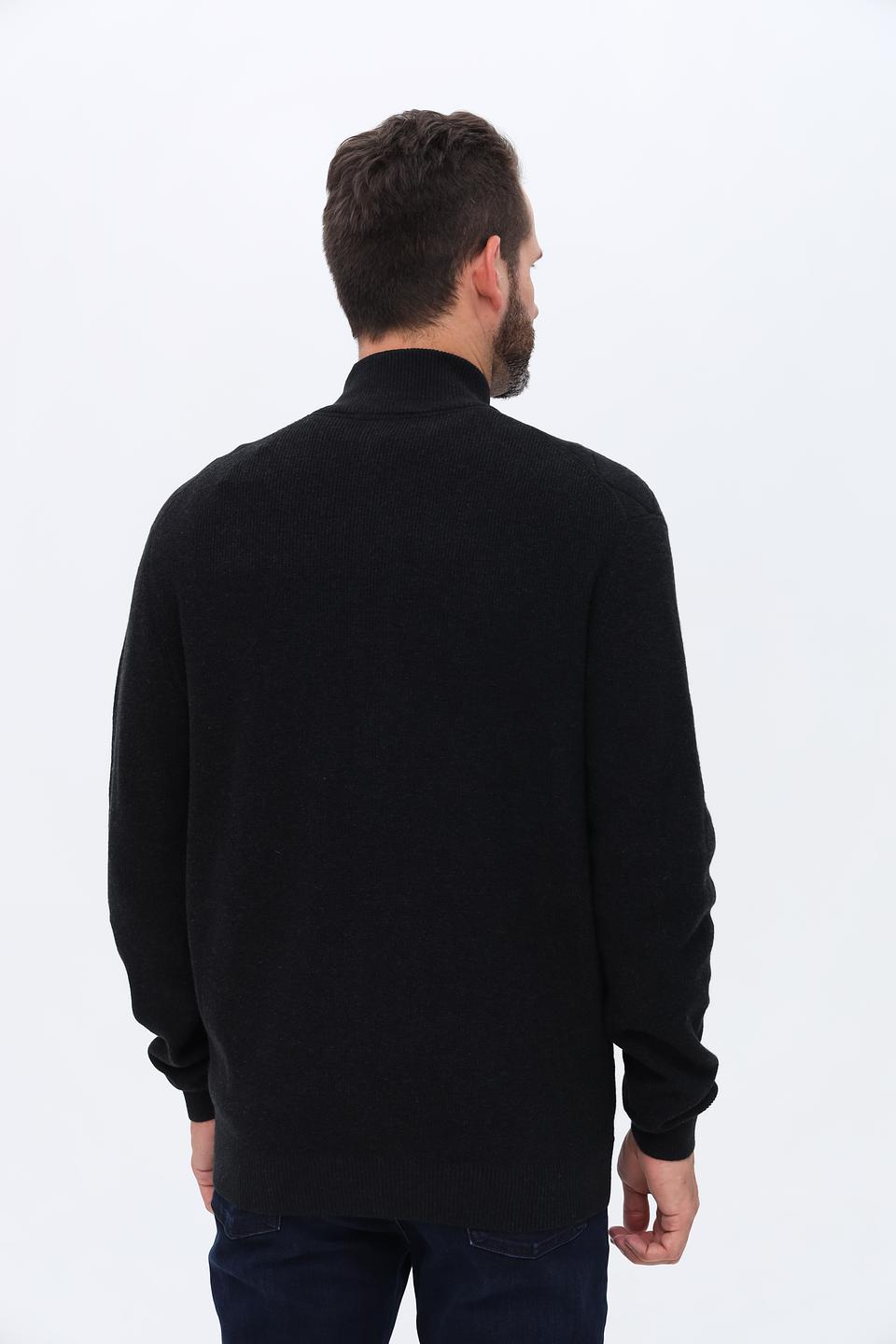 Кардиган Bugatti чёрный на молнии