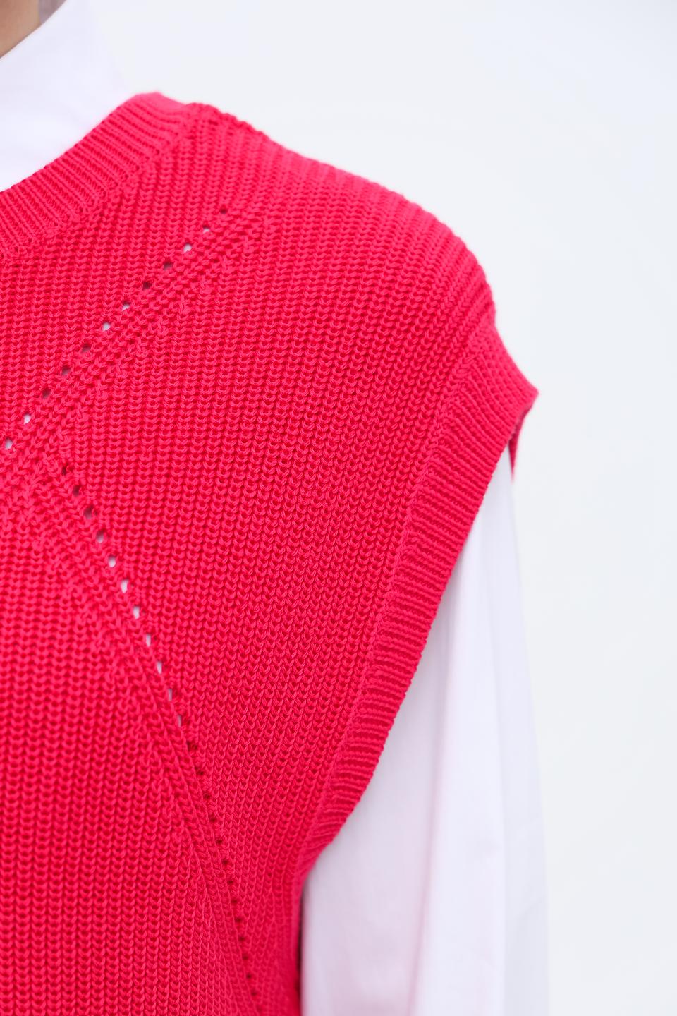 Жилет Taifun вязаный малиновый