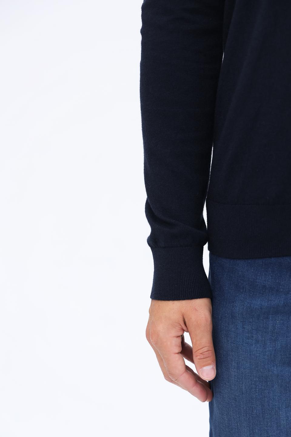 Джемпер Bugatti V-образный тёмно-синий