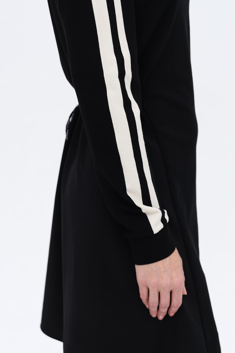 Платье Marc Cain Sports чёрное с полосками