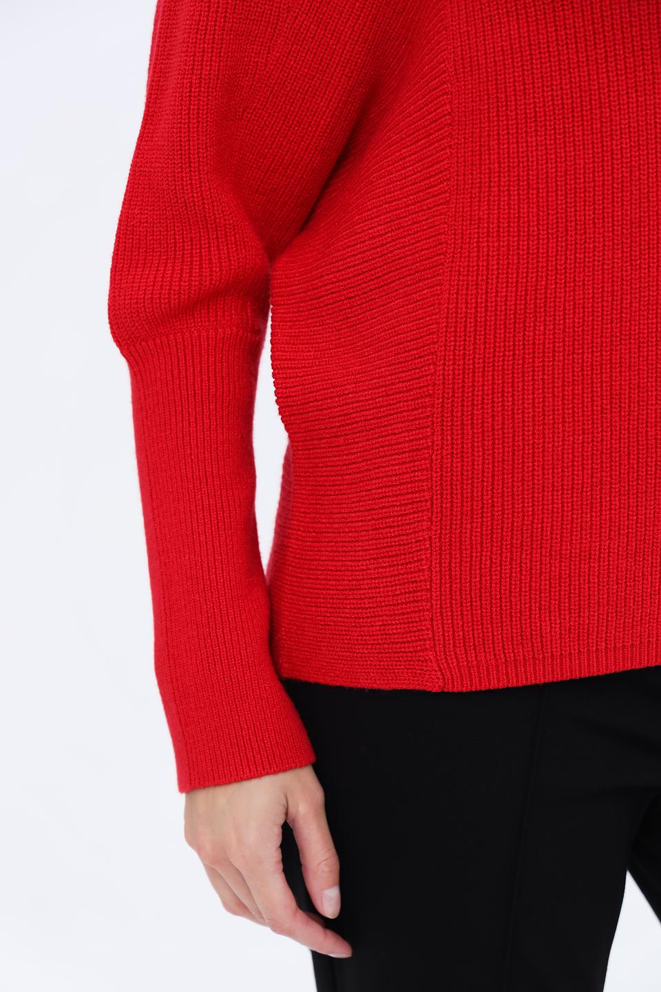 Пуловер Bianca красный с горлом