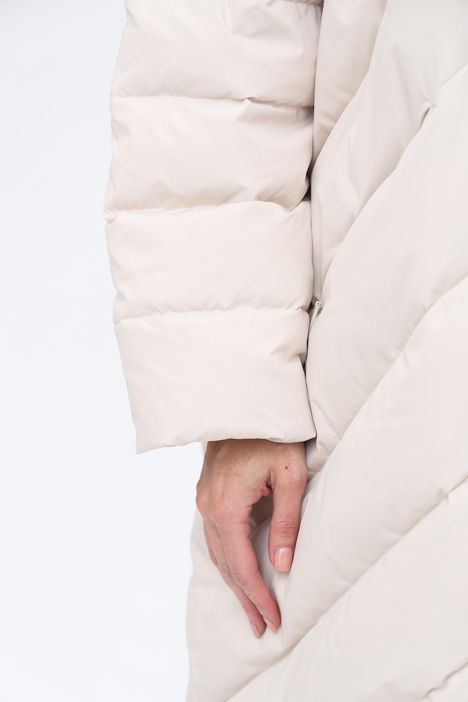 Пальто Marc Cain стеганое бежевое