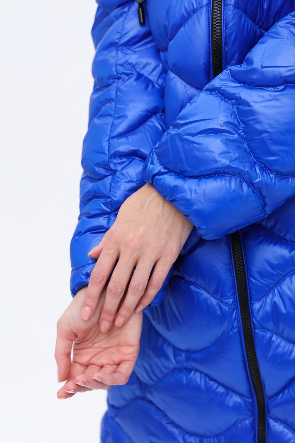 Пальто Marc Cain стеганое синее