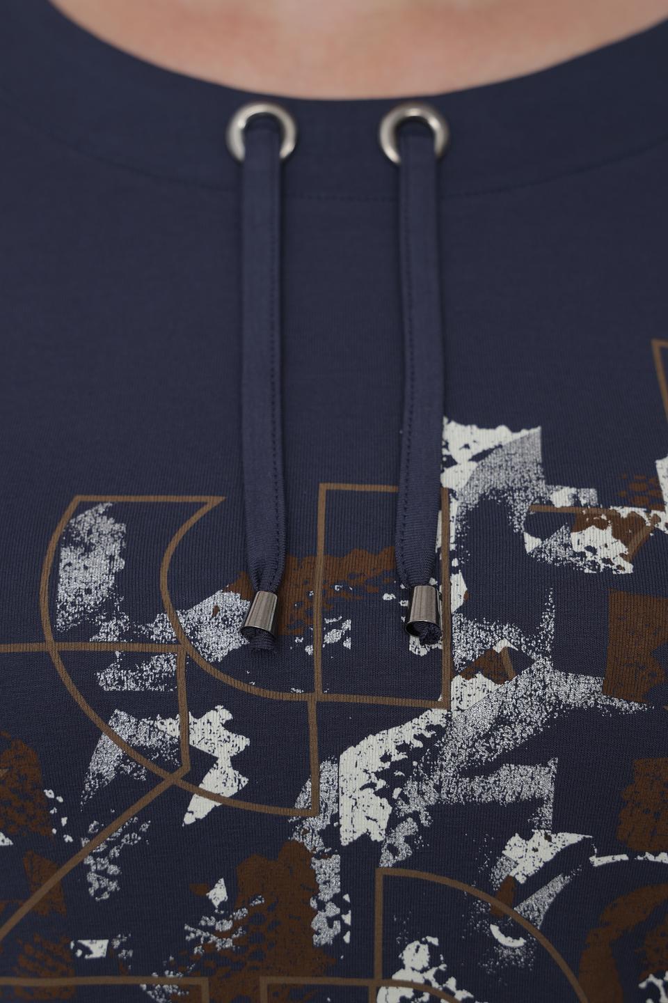 Лонгслив Lebek с принтом