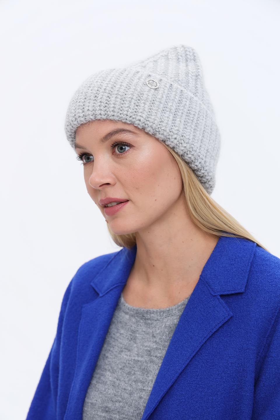 Шапка Adel вязаная серая