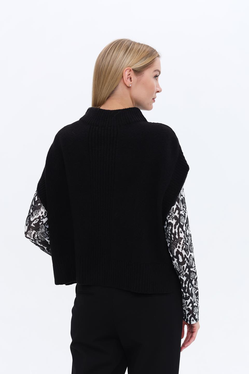 Жилет Monari чёрный вязаный