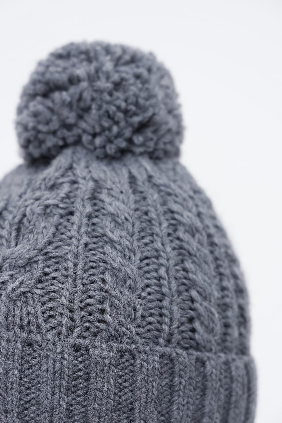 Шапка Wegener с помпоном серая