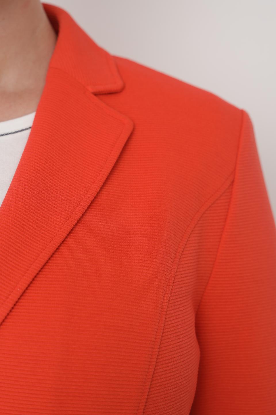 Жакет Lebek оранжевый приталенный