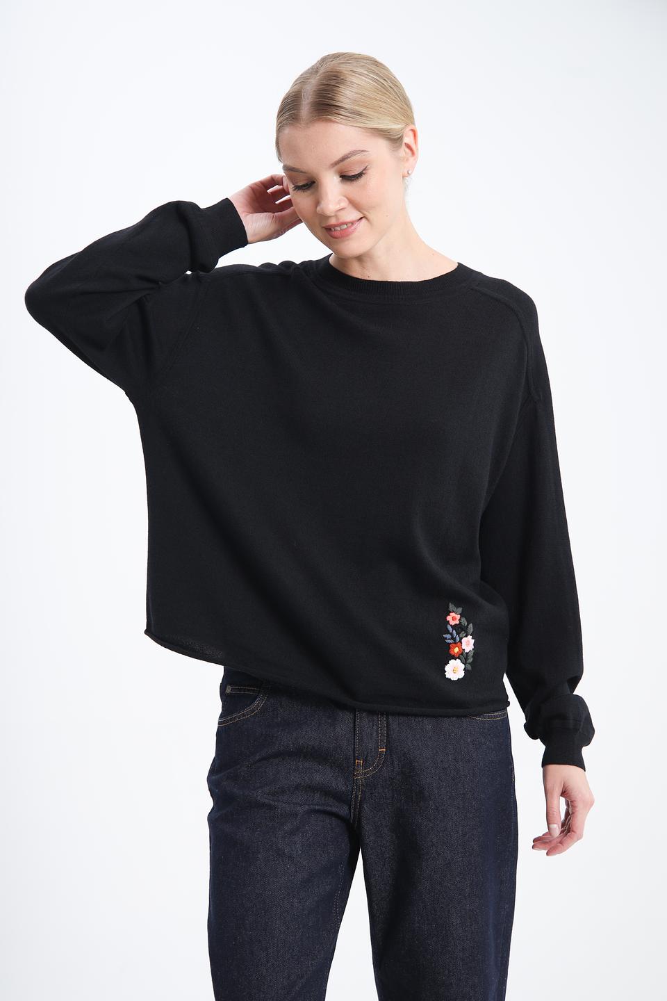 Пуловер Pezzo с вышивкой чёрный