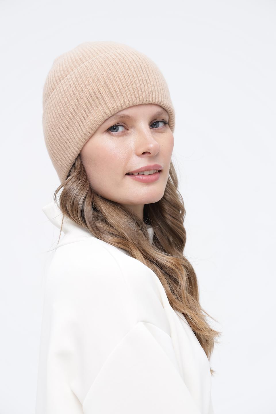 Шапка Wegener бежевая