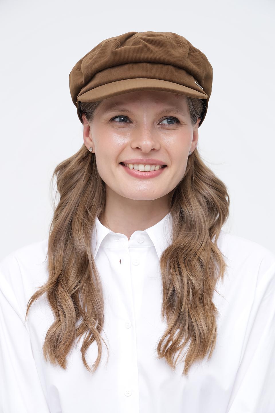 Кепка Wegener коричневая