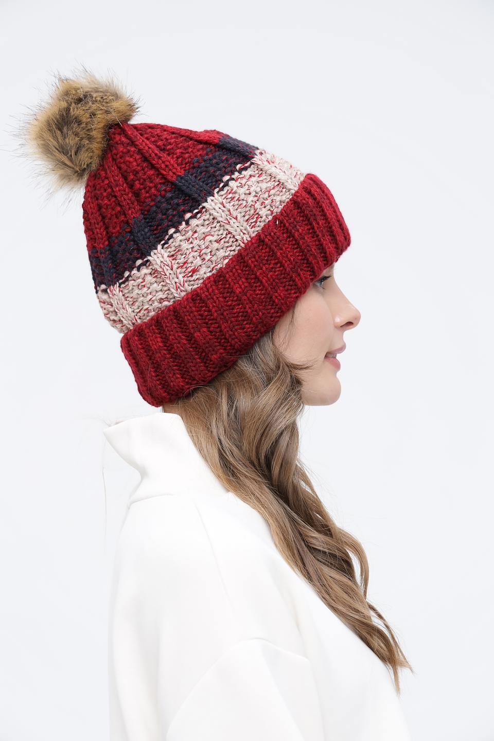 Шапка Wegener с помпоном