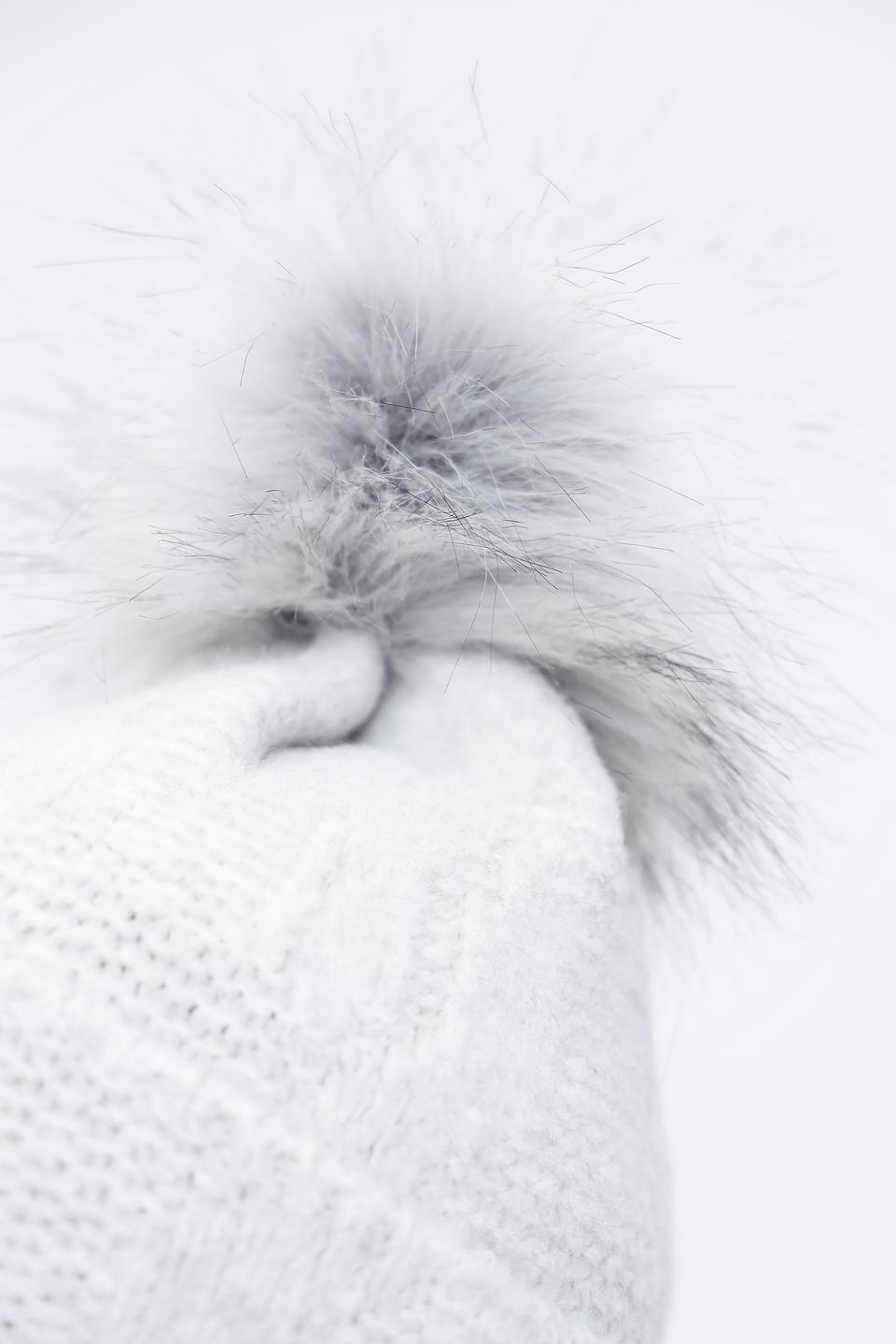 Шапка Bugatti с помпоном серая