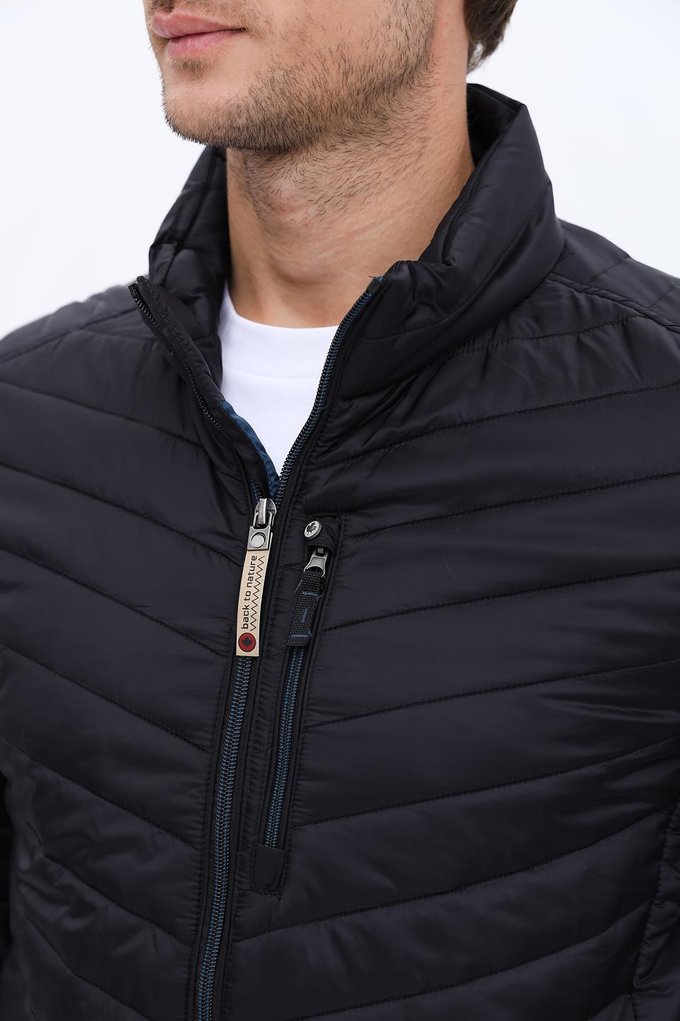 Куртка Red Point стеганая чёрная