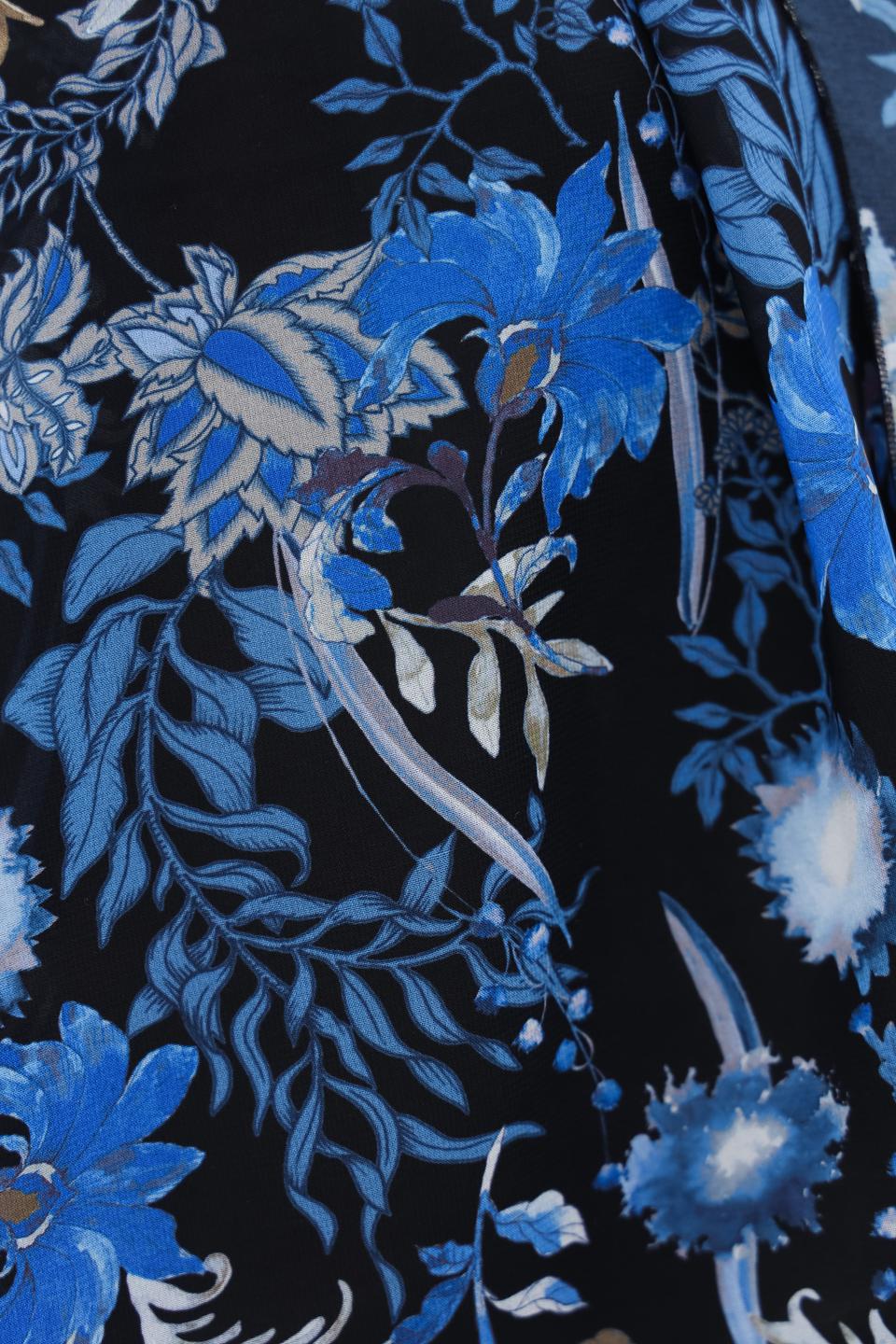 Шарф Frank Walder с цветочным принтом