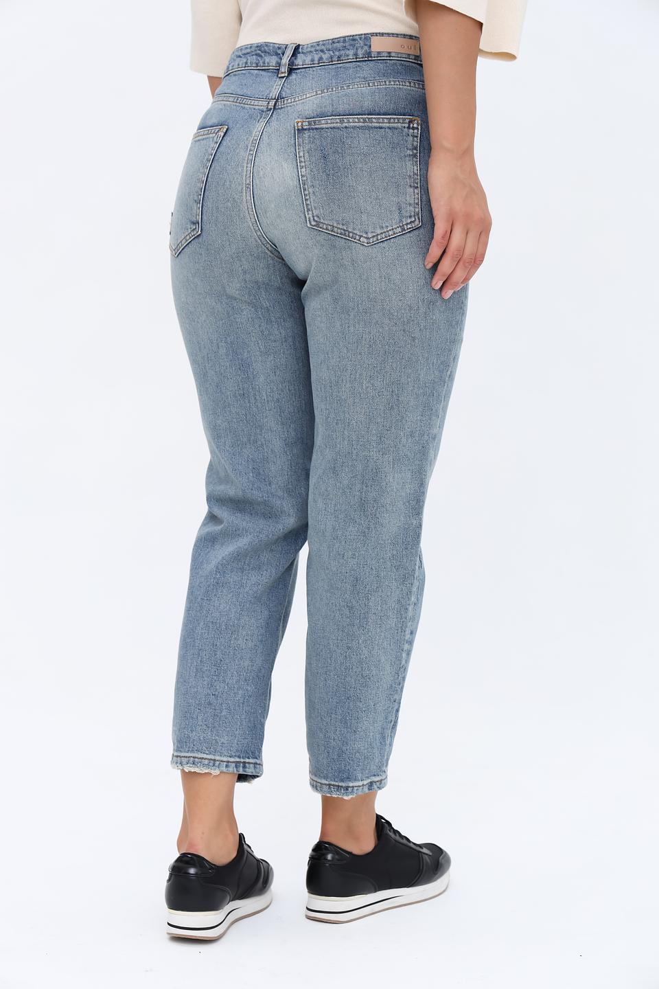 Джинсы Oui с потертостями голубые