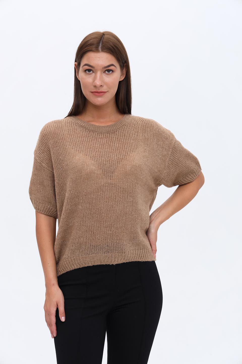 Пуловер More and More бежевый с коротким рукавом