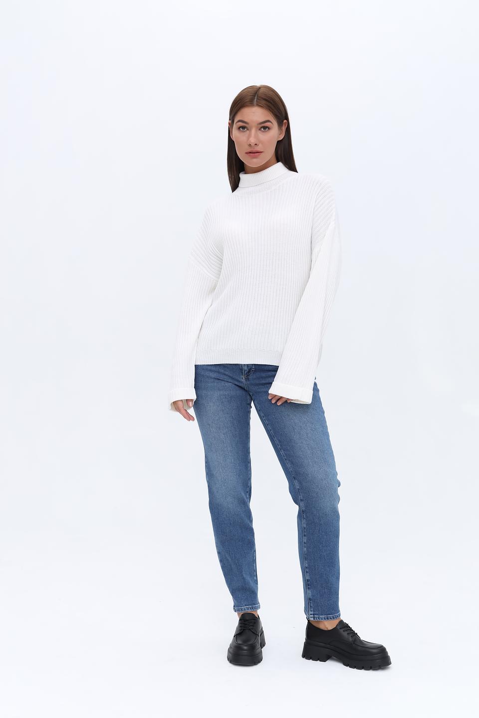 Пуловер UNQ женский белый с горлом