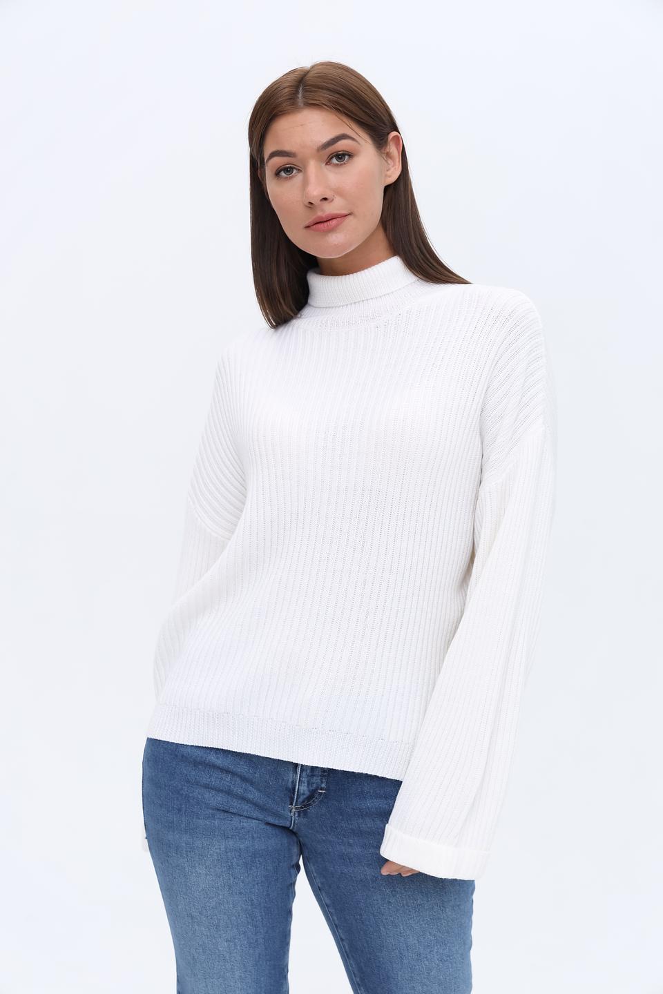 Пуловер UNQ женский белый с горлом