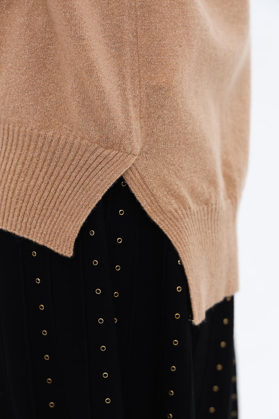 Джемпер Twin Set бежевый с горлом