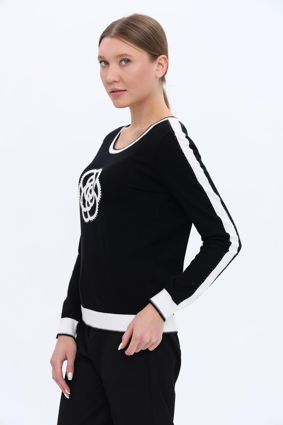 Джемпер Leo & Ugo с цветком