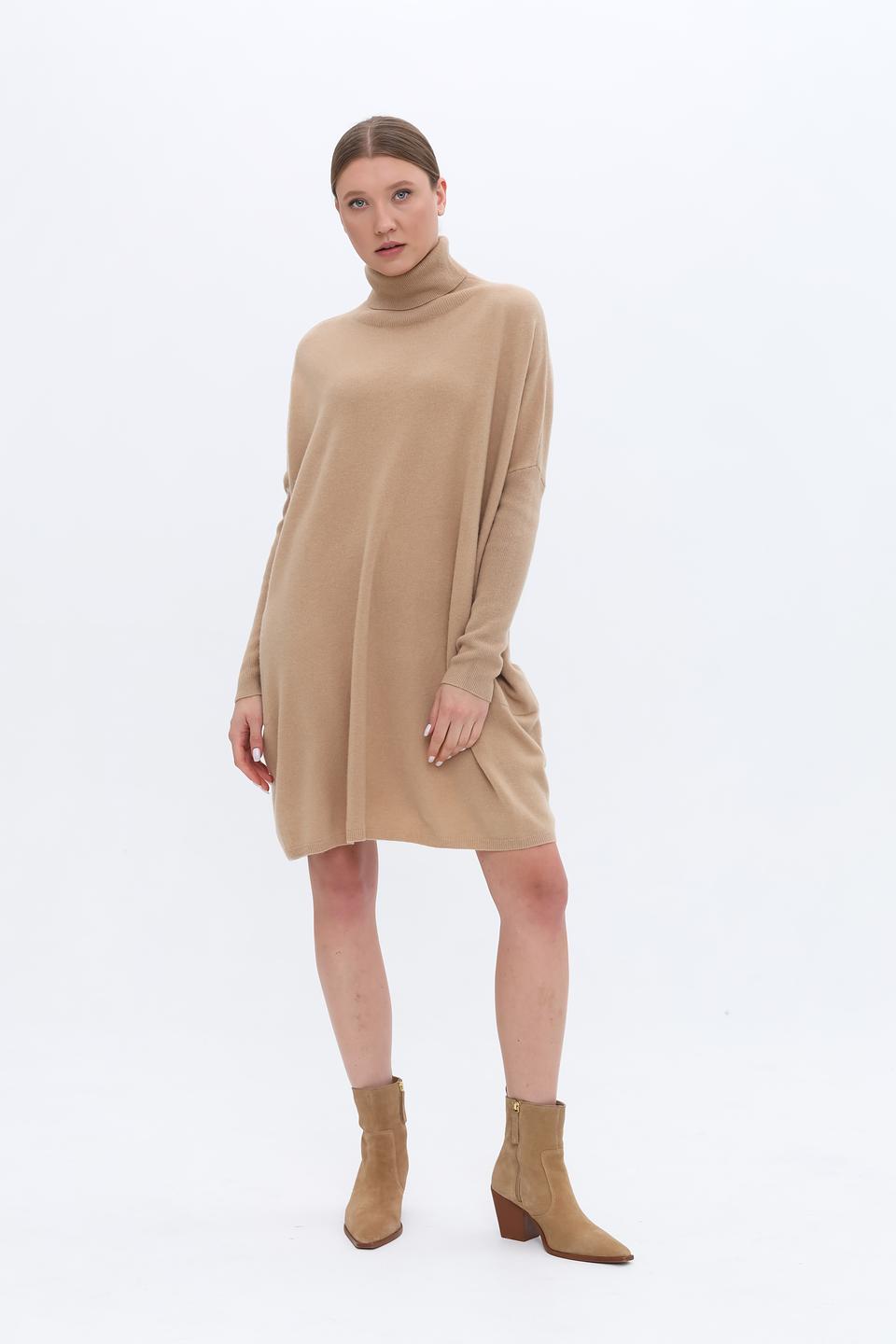 Платье Catnoir вязаное бежевое