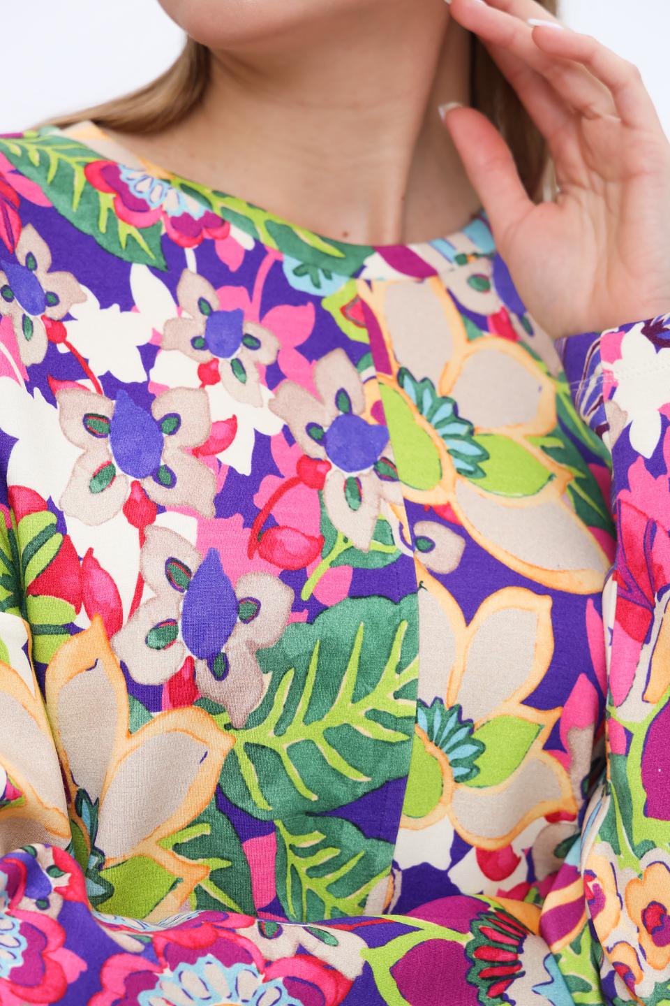 Пуловер Rich and Royal цветочный