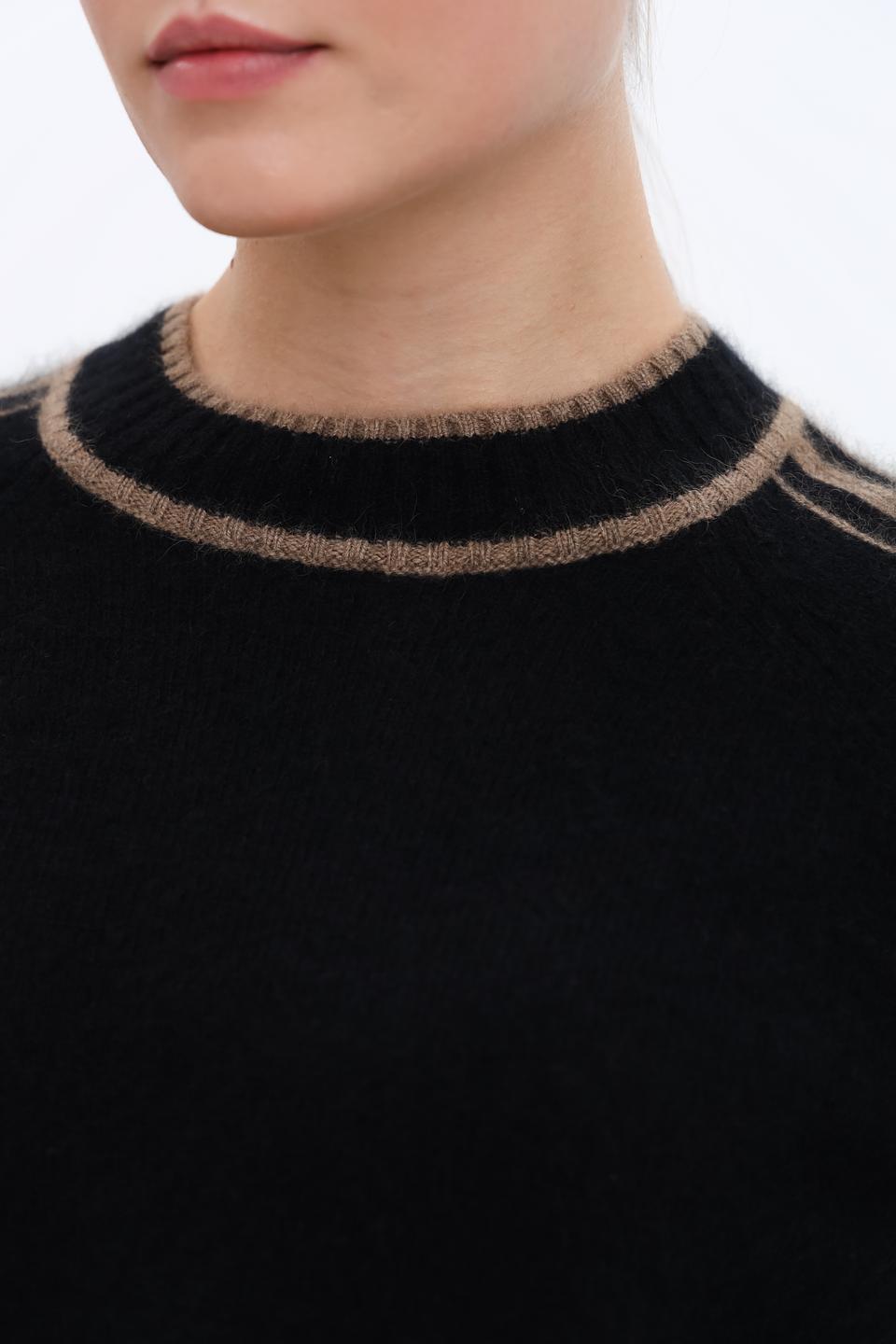 Джемпер Leo & Ugo с полоской чёрный