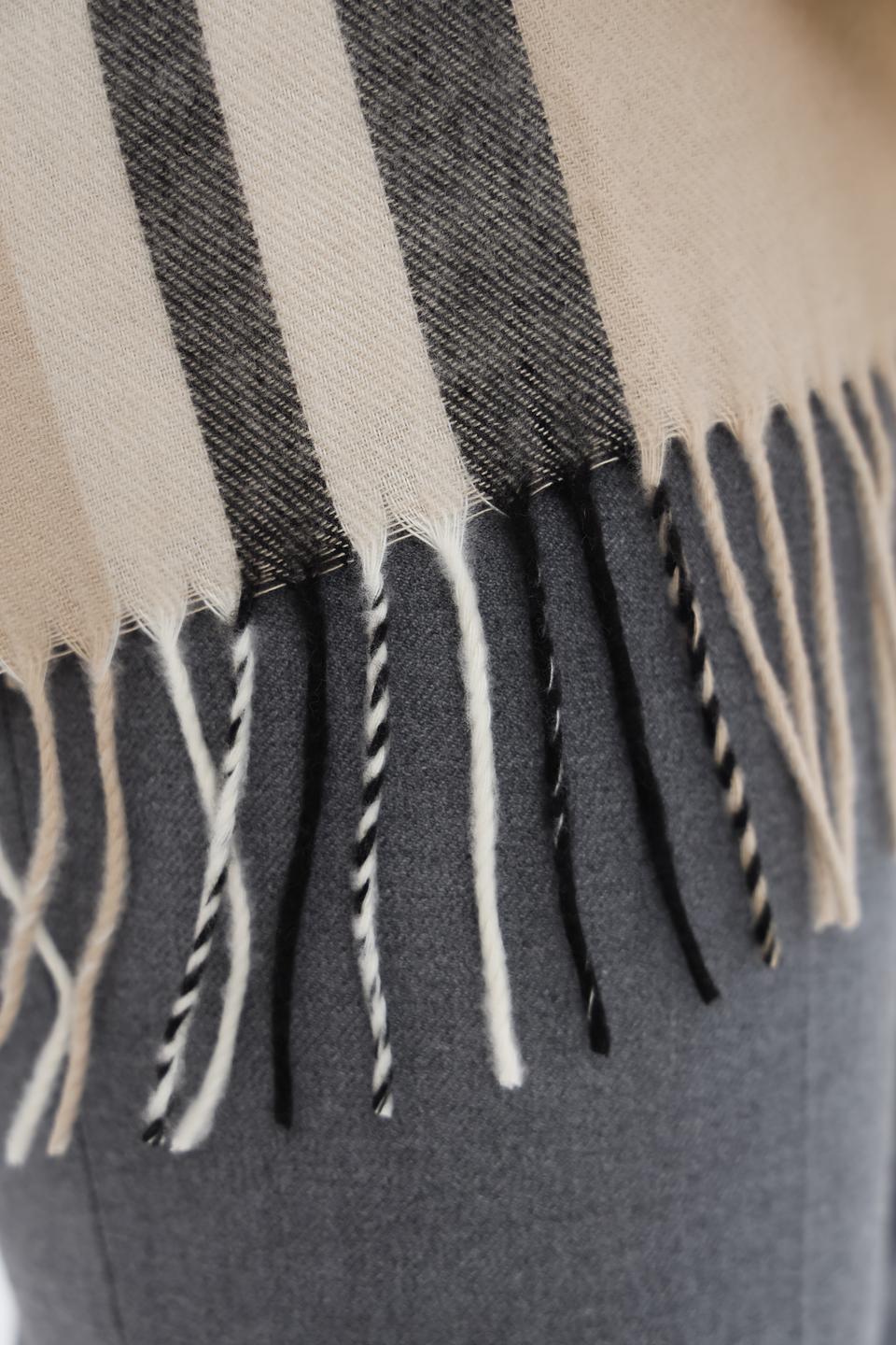 Шарф Fraas в клетку бежевый