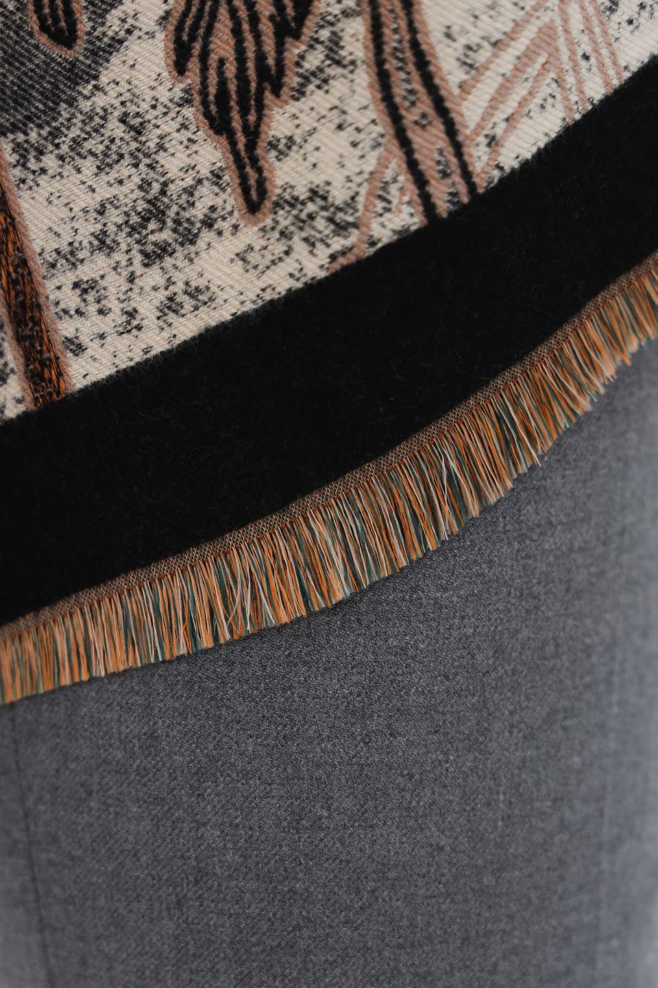 Шарф Pezzo с тропическим принтом