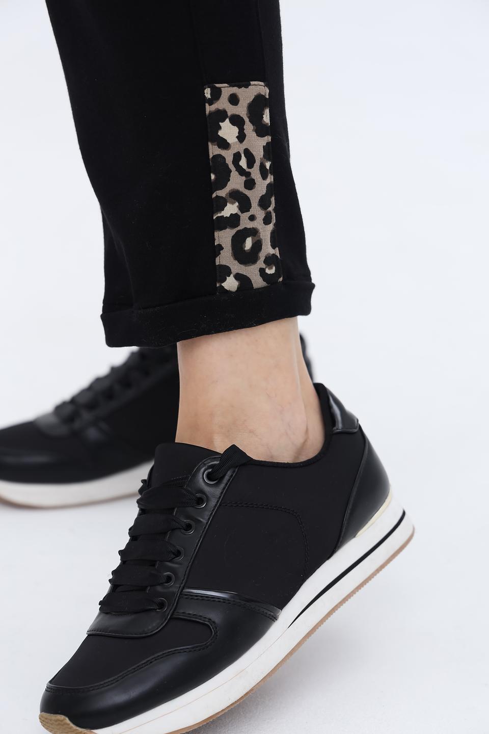 Брюки Doris Streich черные с манжетами