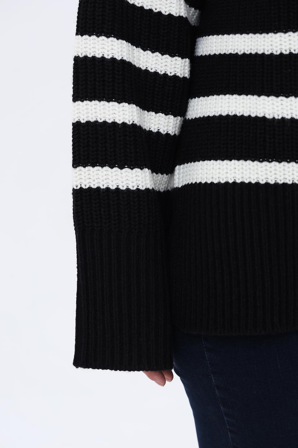 Пуловер Broadway в полоску чёрный