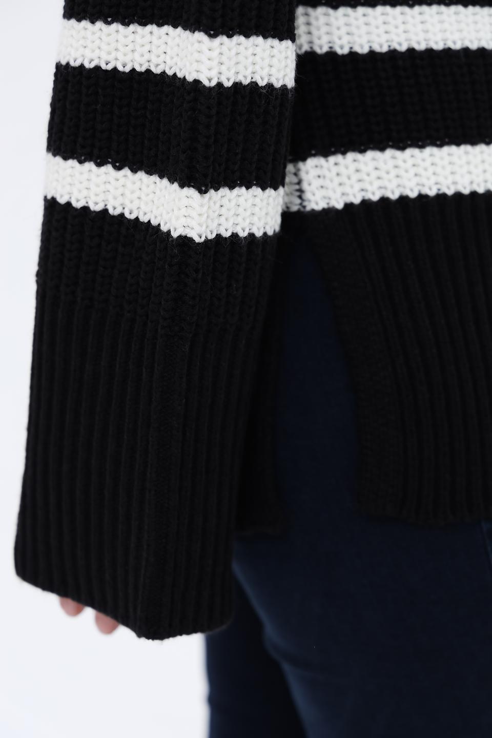 Пуловер Broadway в полоску чёрный