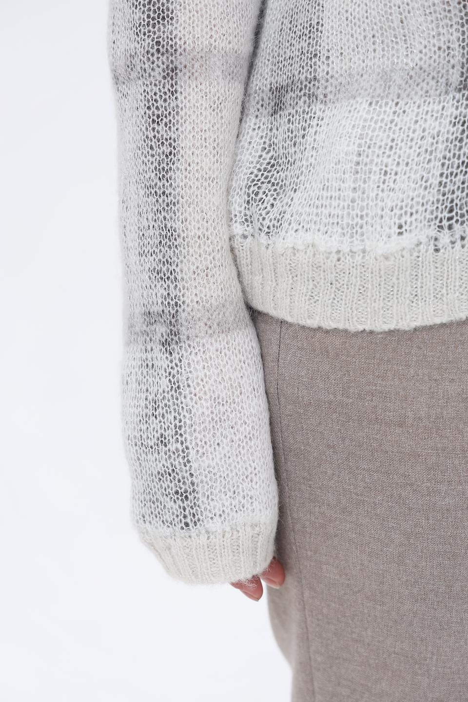 Пуловер Monari в клетку