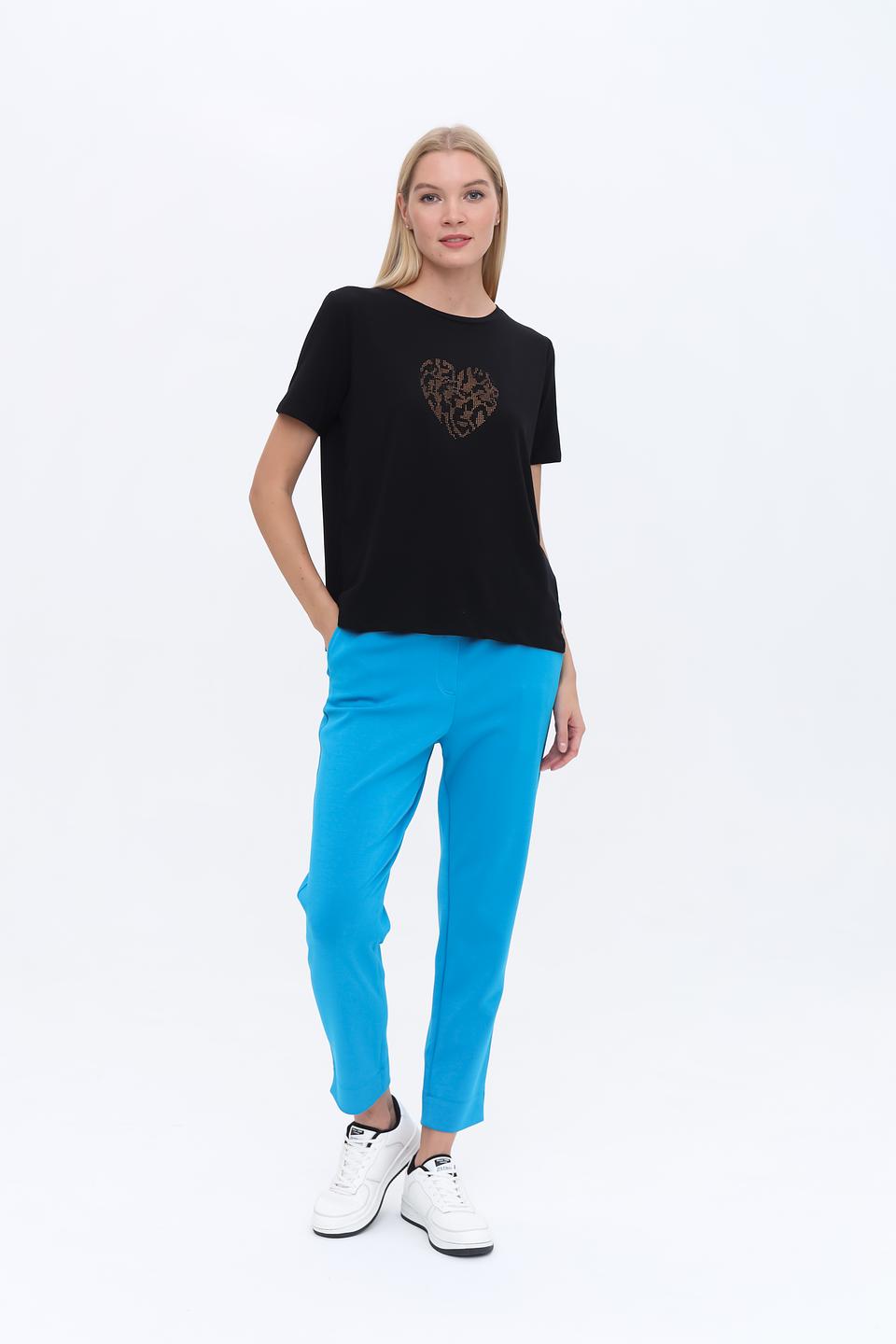 Футболка More and More с сердцем