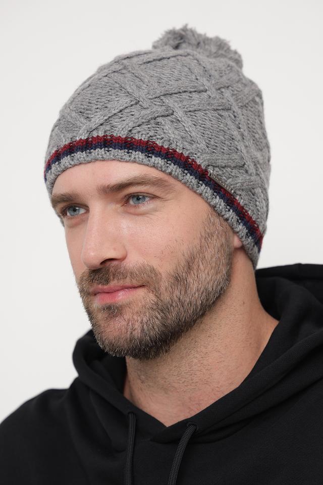 Шапка Bugatti ACC серая с полосками