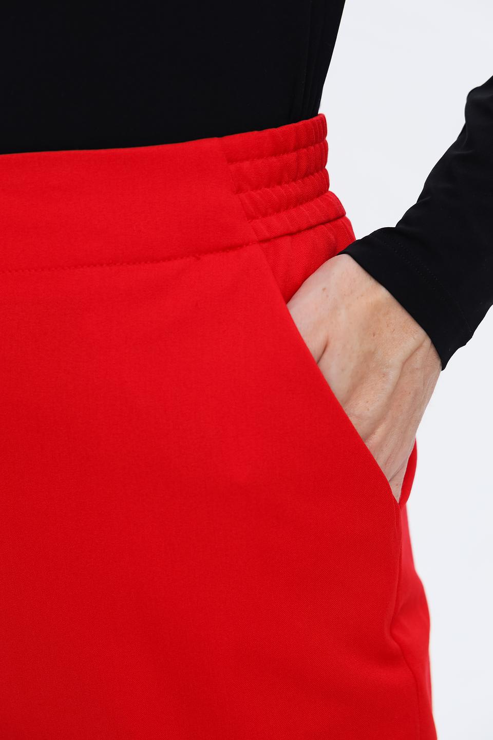 Брюки More and More красные с резинкой