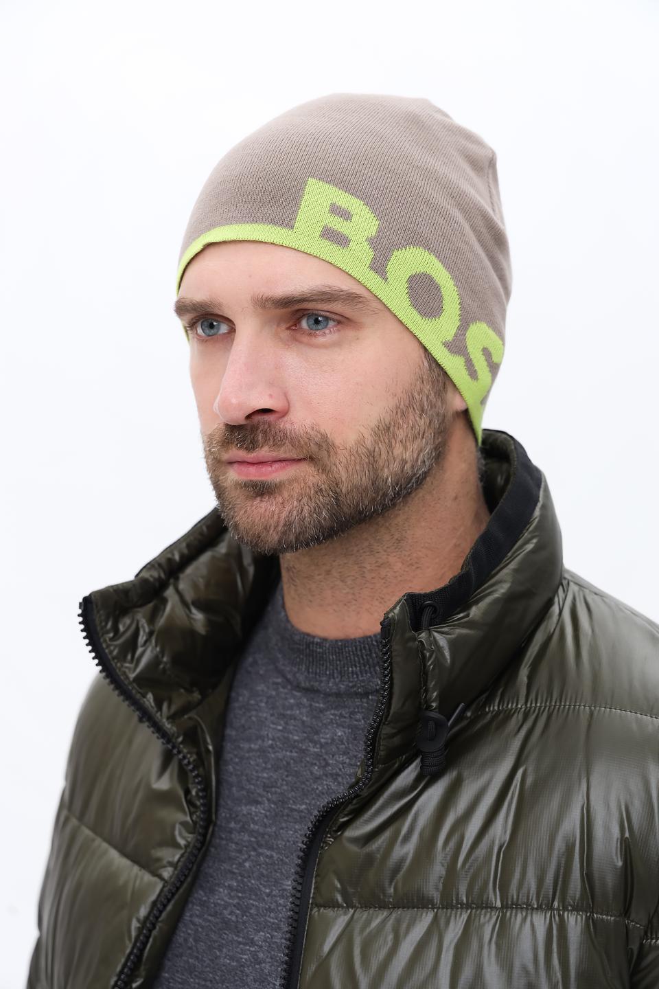 Шапка Boss Green с логотипом серая