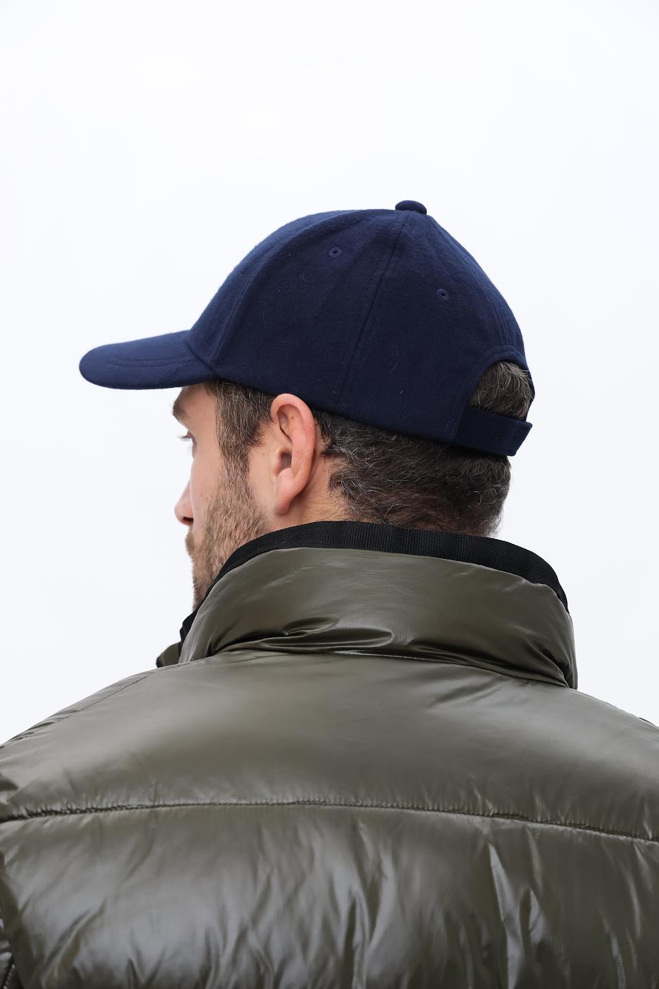 Бейсболка Emporio Armani синяя