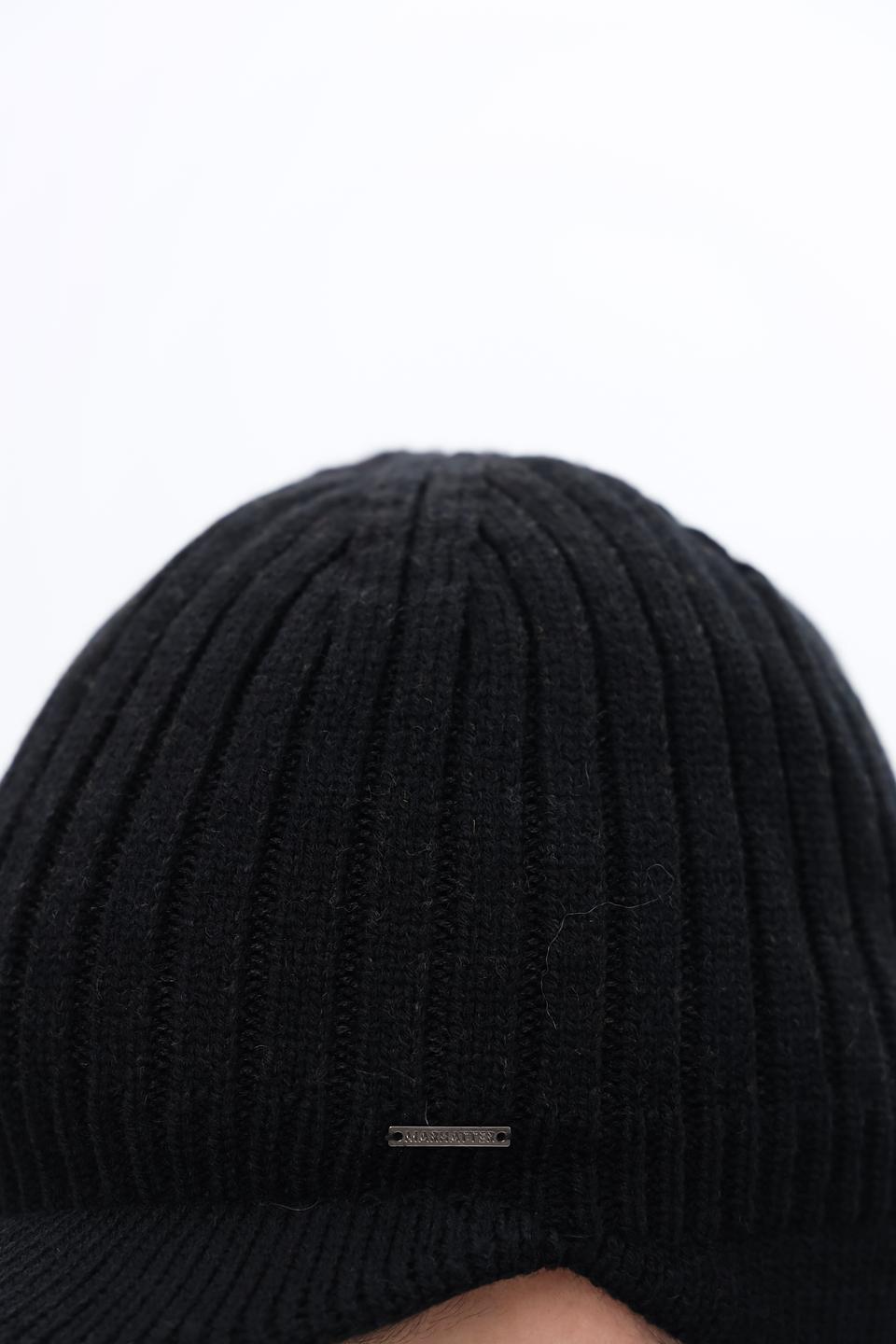 Бейсболка Marhatter чёрная