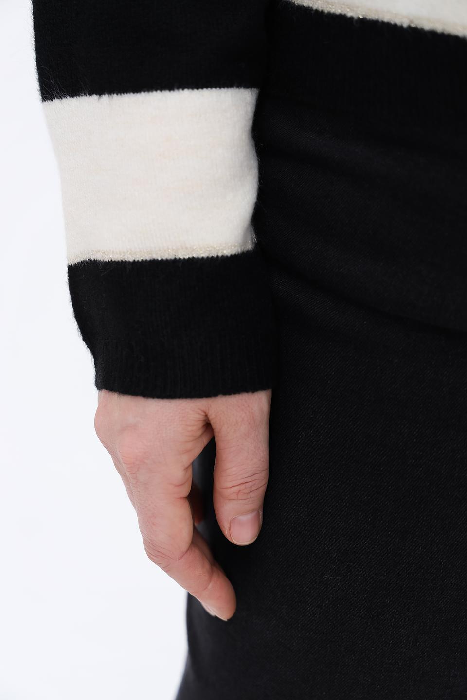 Пуловер Marc Aurel в полоску