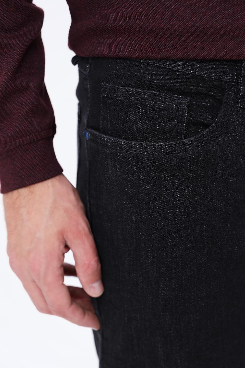 Джинсы Hattric чёрные классические