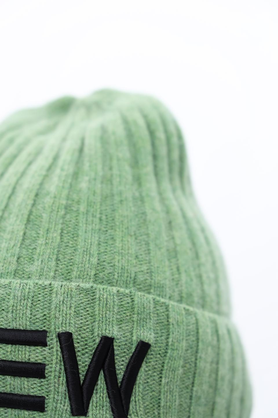 Шапка Marhatter с надписью Crew лайм