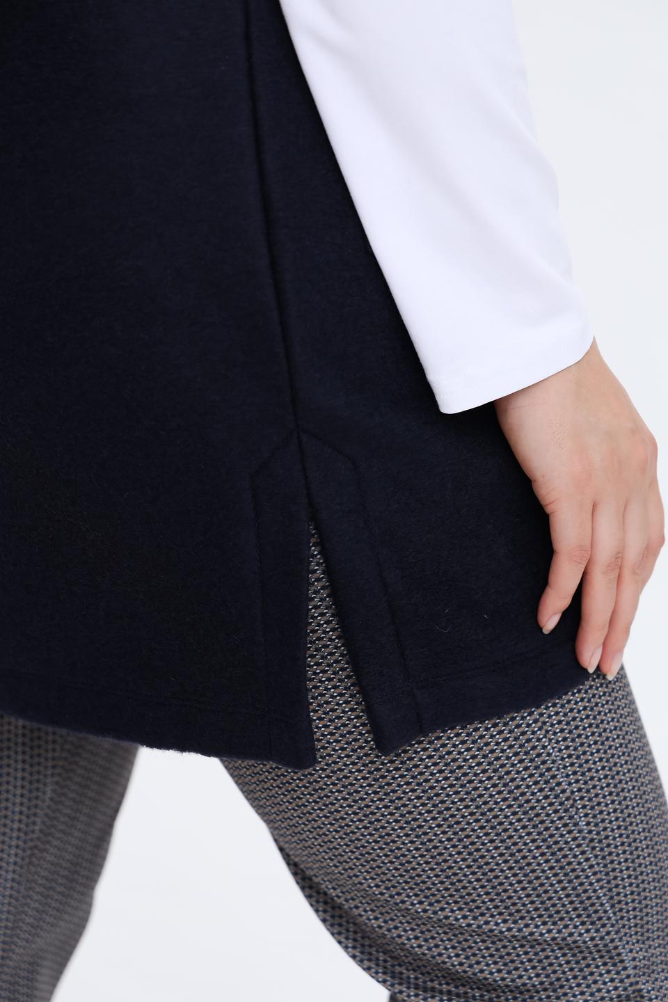 Жилет Rabe collection тёмно-синий