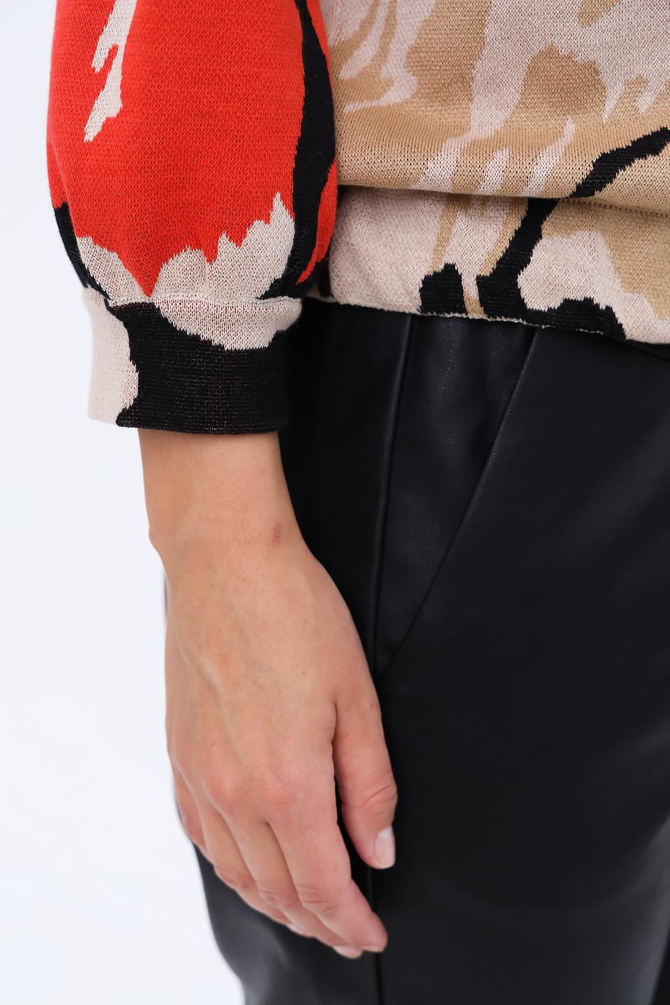 Пуловер Monari с цветочным принтом