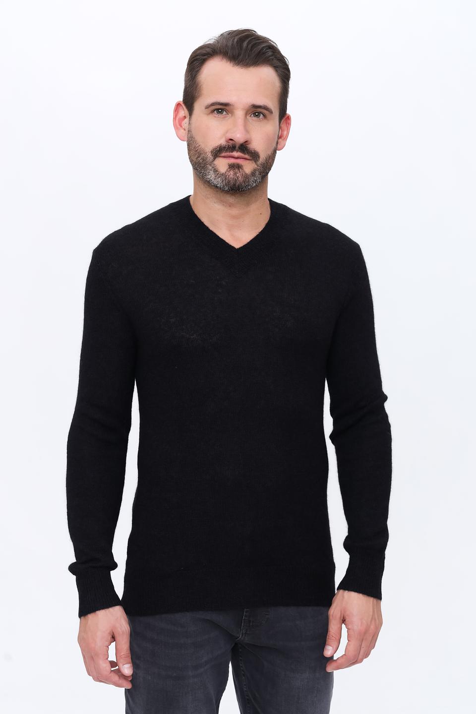 Джемпер Strellson V-образный чёрный